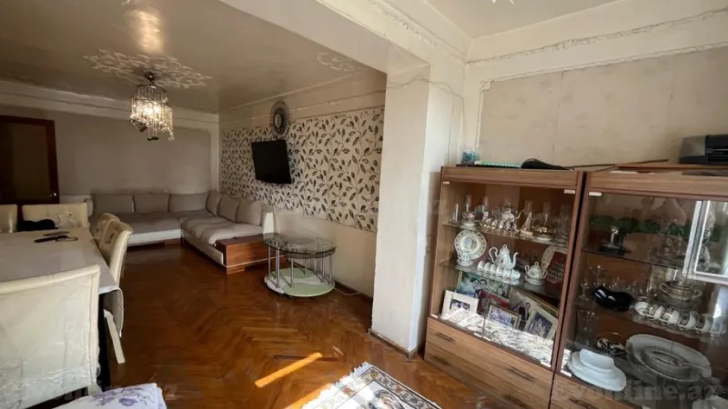 Satılır 3 otaqlı Mənzil Köhnə tikili 70 m² Nəsimi r. - şəkil 5