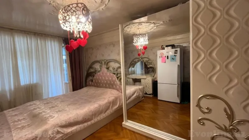 Satılır 3 otaqlı Mənzil Köhnə tikili 70 m² Nəsimi r. - şəkil 7