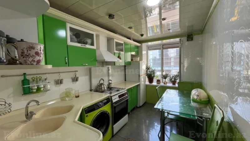 Satılır 3 otaqlı Mənzil Köhnə tikili 70 m² Nəsimi r. - şəkil 13