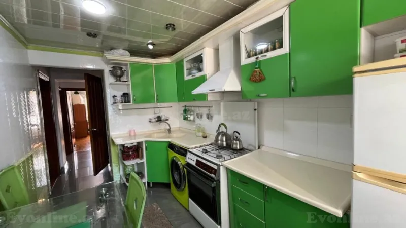 Satılır 3 otaqlı Mənzil Köhnə tikili 70 m² Nəsimi r. - şəkil 15