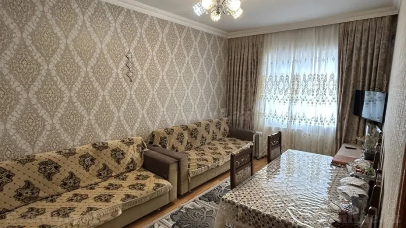 Satılır 2 otaqlı Mənzil Köhnə tikili 60 m² Massiv V - şəkil 2