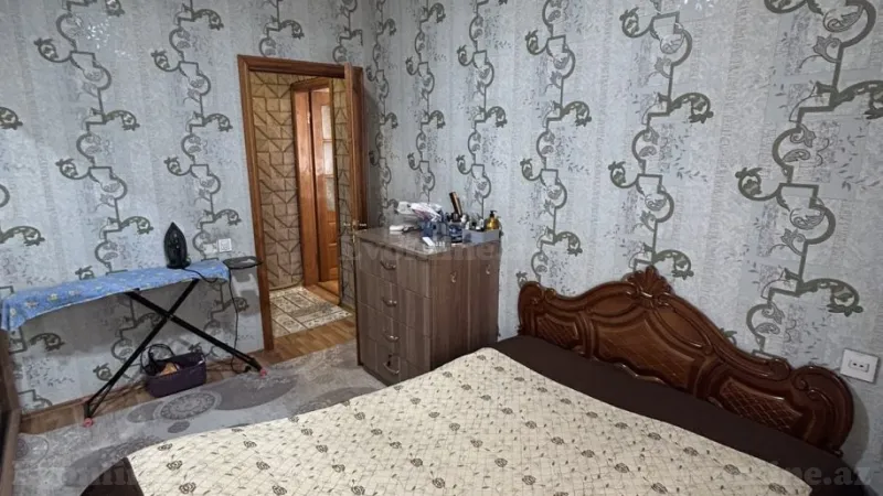 Satılır 2 otaqlı Mənzil Köhnə tikili 60 m² Massiv V - şəkil 3