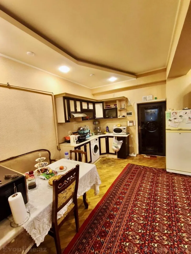 Satılır 2 otaqlı Mənzil Yeni tikili 70 m² Yasamal - şəkil 4