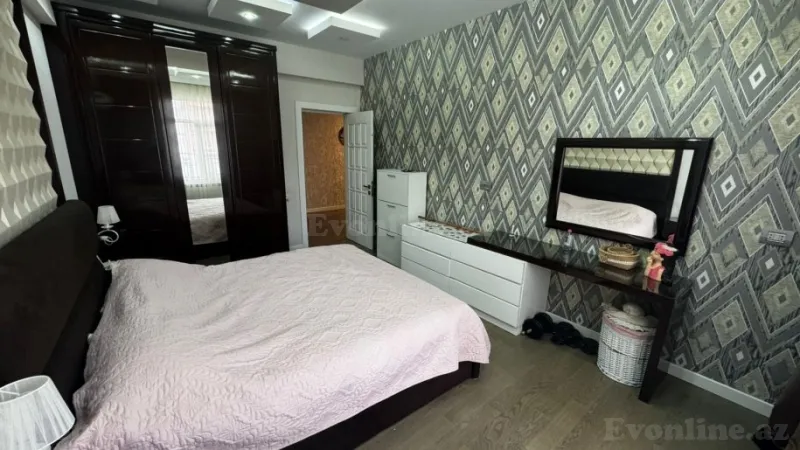 Kirayə verilir 3 otaqlı Mənzil Yeni tikili 140 m² Badamdar - şəkil 13