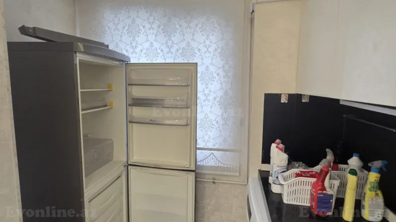 Kirayə verilir 4 otaqlı Mənzil Yeni tikili 140 m² Nərimanov r. - şəkil 10