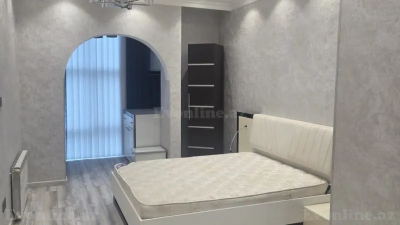 Kirayə verilir 4 otaqlı Mənzil Yeni tikili 140 m² Nərimanov r. - şəkil 22