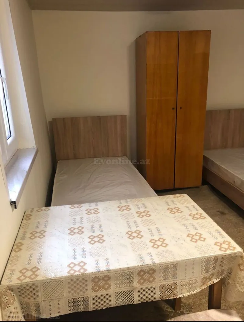 Kirayə verilir 1 otaqlı Mənzil Köhnə tikili 35 m² 28 May m.