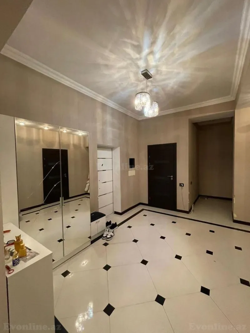 Satılır 4 otaqlı Mənzil Yeni tikili 230 m² İnşaatçılar m. - şəkil 21