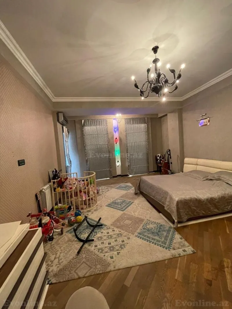 Satılır 4 otaqlı Mənzil Yeni tikili 230 m² İnşaatçılar m. - şəkil 23