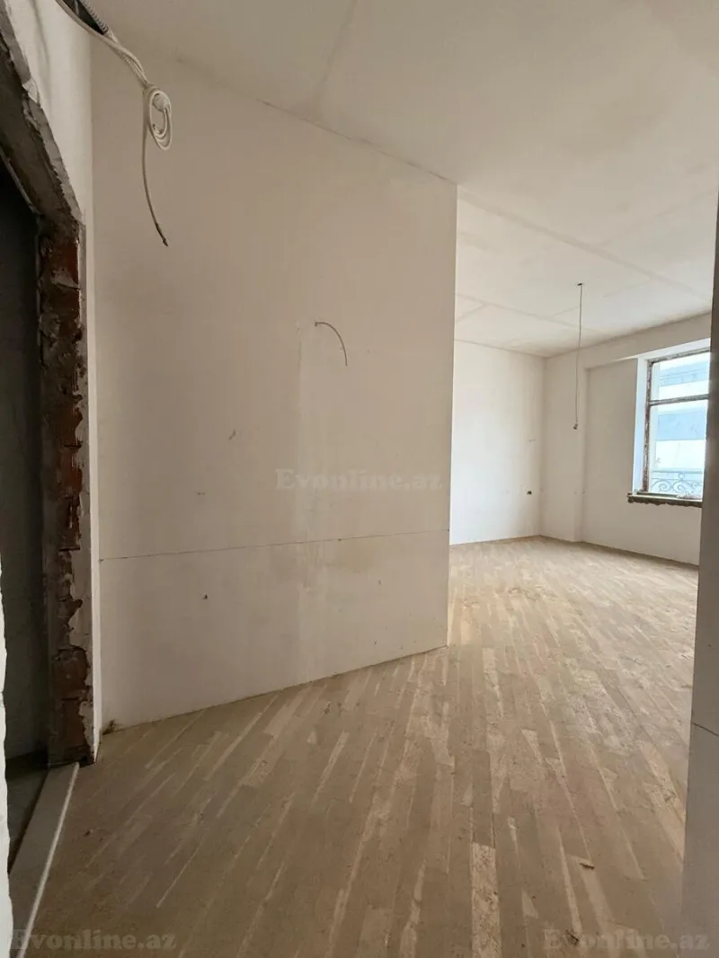 Satılır 3 otaqlı Mənzil Yeni tikili 130 m² Xətai r. - şəkil 8