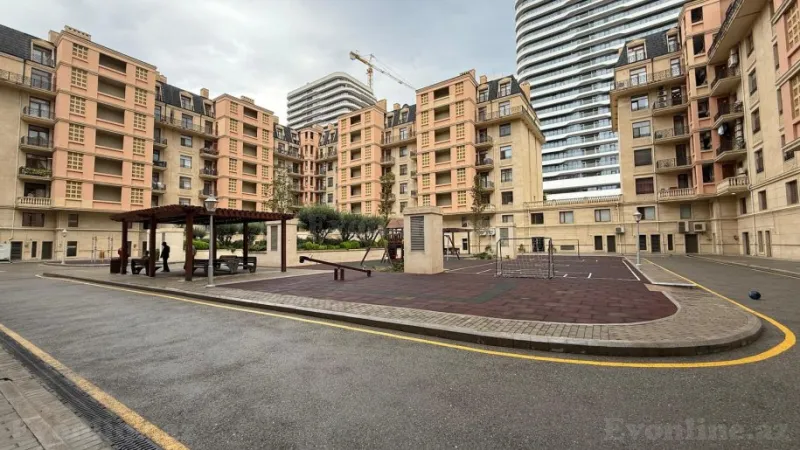 Satılır 3 otaqlı Mənzil Yeni tikili 130 m² Xətai r. - şəkil 11