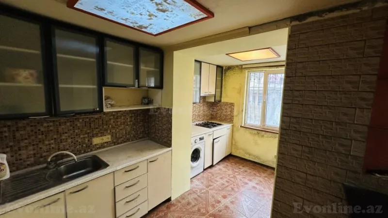 Satılır 2 otaqlı Mənzil Köhnə tikili 50 m² Elmlər Akademiyası m. - şəkil 3