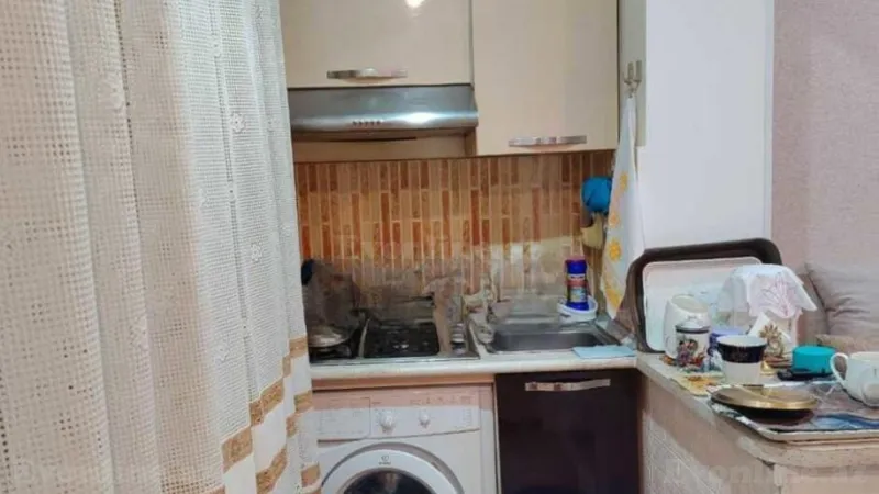 Satılır 1 otaqlı Mənzil Köhnə tikili 42 m² Nəriman Nərimanov m. - şəkil 3