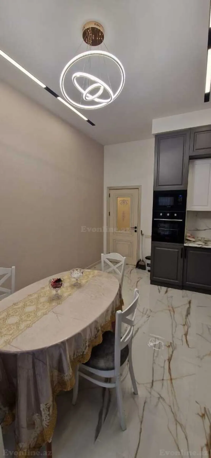 Kirayə verilir 2 otaqlı Mənzil Yeni tikili 110 m² 28 May m. - şəkil 8