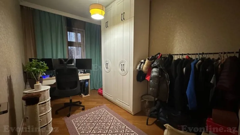 Satılır 3 otaqlı Mənzil Köhnə tikili 75 m² Yasamal - şəkil 6