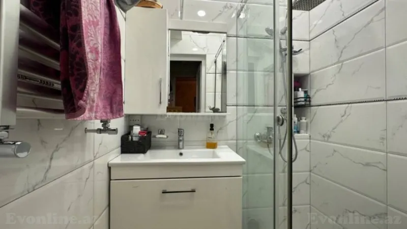 Satılır 3 otaqlı Mənzil Köhnə tikili 75 m² Yasamal - şəkil 18