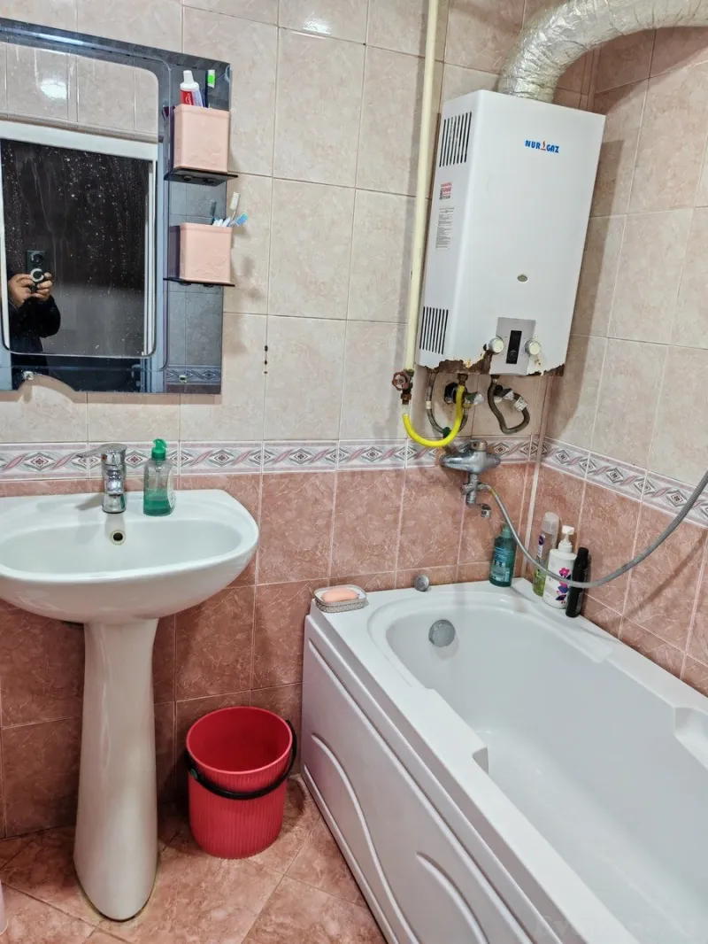 Satılır 3 otaqlı Mənzil Köhnə tikili 67.4 m² Əhmədli - şəkil 8