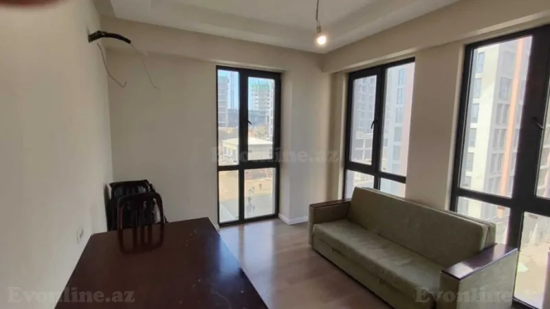 Satılır 2 otaqlı Mənzil Yeni tikili 50 m² Elmlər Akademiyası m. - şəkil 3