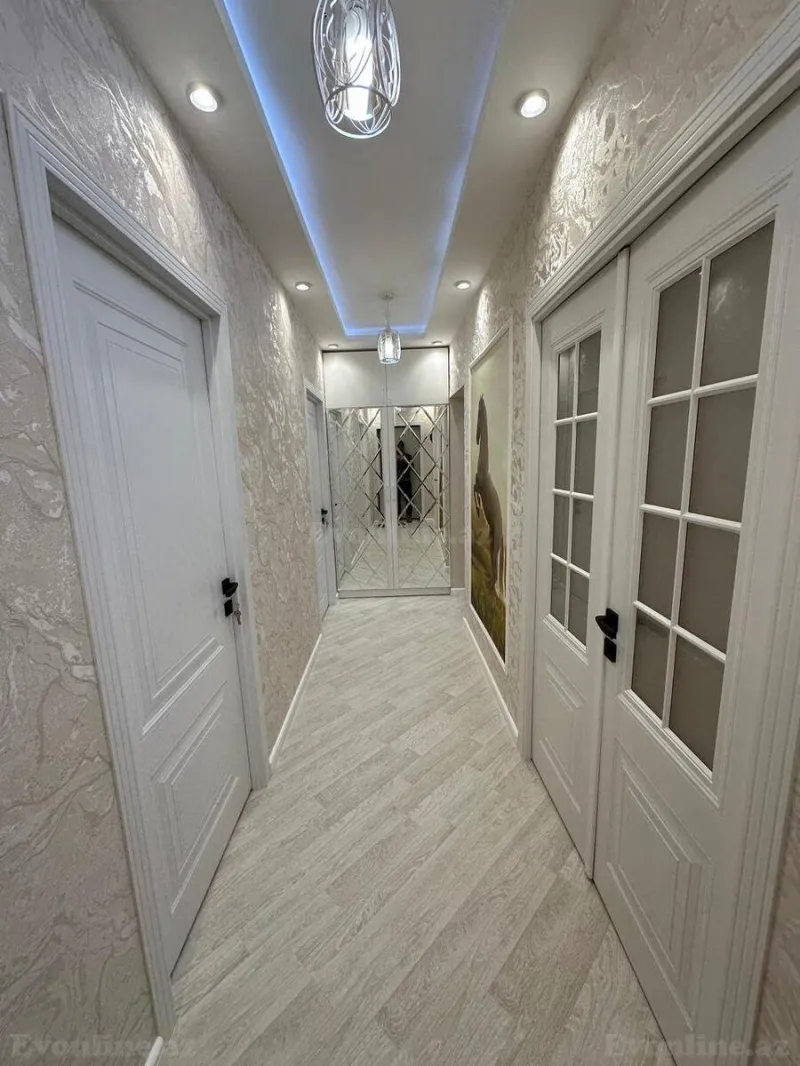 Satılır 4 otaqlı Mənzil Köhnə tikili 110 m² Xalqlar Dostluğu m. - şəkil 16