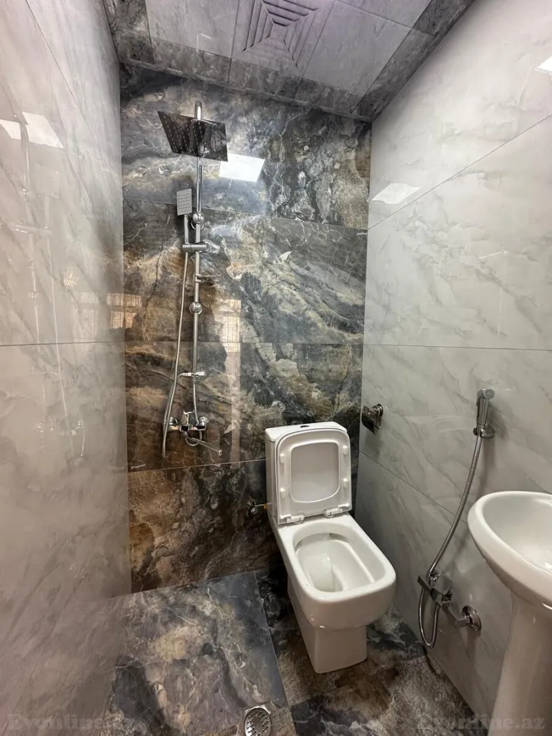 Satılır 4 otaqlı Mənzil Köhnə tikili 110 m² Xalqlar Dostluğu m. - şəkil 17