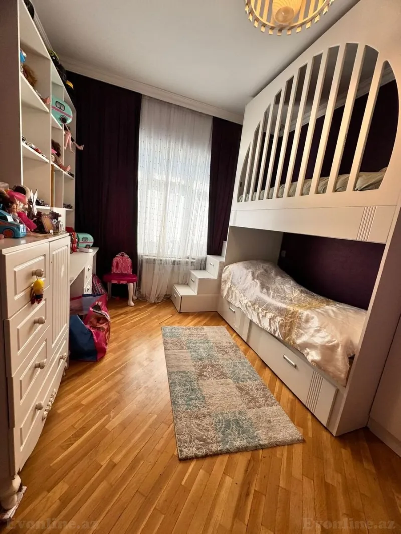 Satılır 4 otaqlı Mənzil Köhnə tikili 110 m² Xalqlar Dostluğu m. - şəkil 7