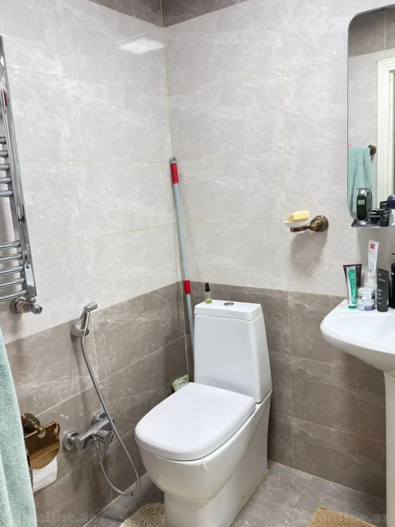 Satılır 2 otaqlı Mənzil Yeni tikili 68 m² İnşaatçılar m. - şəkil 5