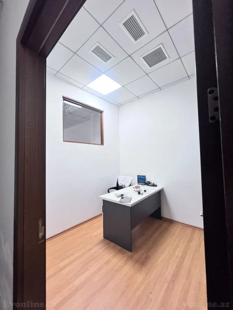 Kirayə verilir Ofis 134 m² Nizami m. - şəkil 5