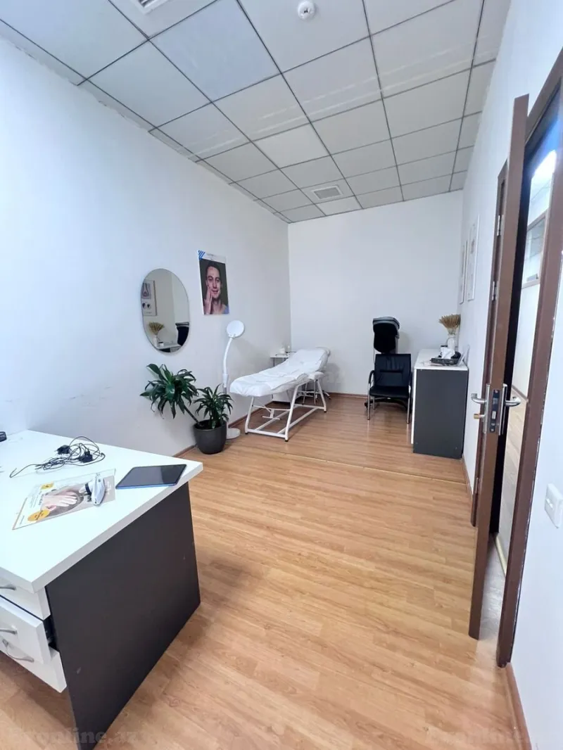 Kirayə verilir Ofis 134 m² Nizami m. - şəkil 6