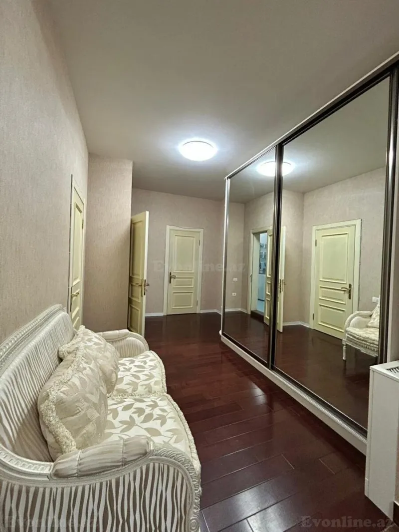 Kirayə verilir 3 otaqlı Mənzil Yeni tikili 170 m² 28 May m. - şəkil 18