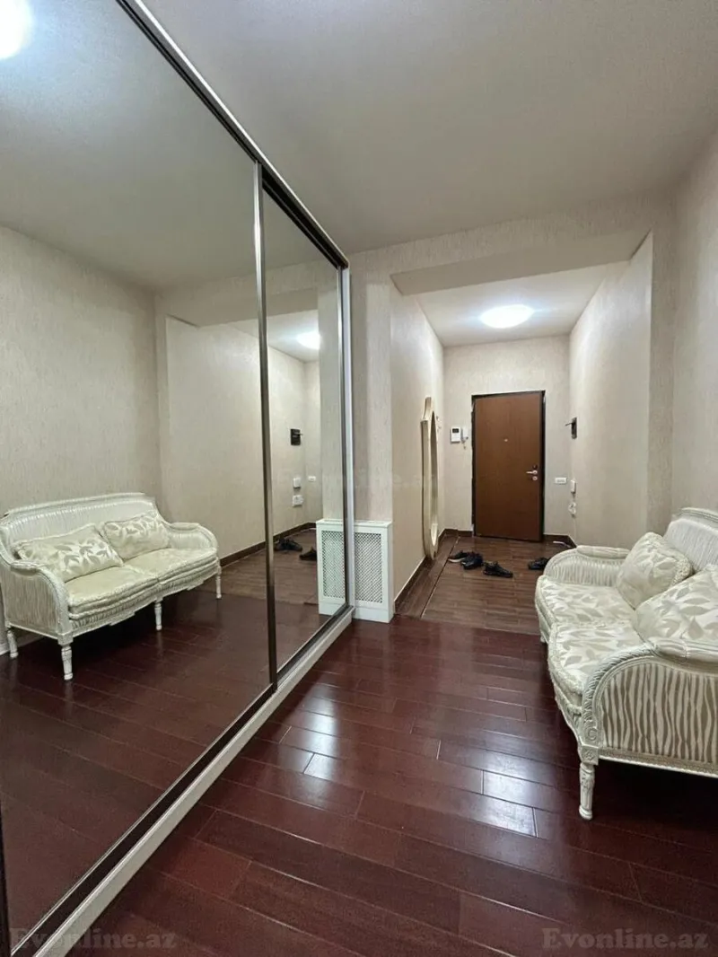 Kirayə verilir 3 otaqlı Mənzil Yeni tikili 170 m² 28 May m. - şəkil 19