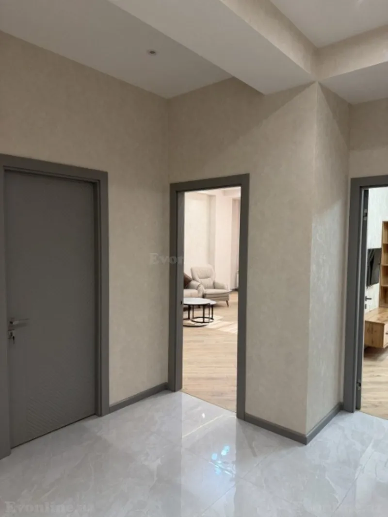 Kirayə verilir 2 otaqlı Mənzil Yeni tikili 95 m² 28 May m. - şəkil 15