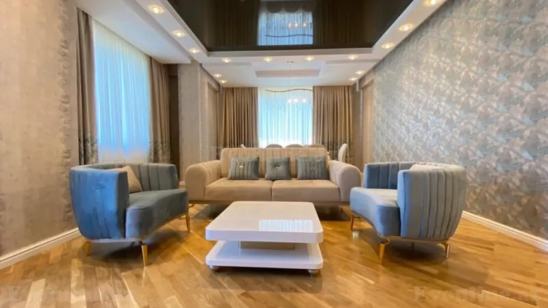 Satılır 4 otaqlı Mənzil Yeni tikili 175 m² Elmlər Akademiyası m. - şəkil 7