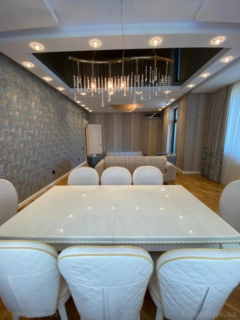 Satılır 4 otaqlı Mənzil Yeni tikili 175 m² Elmlər Akademiyası m. - şəkil 10