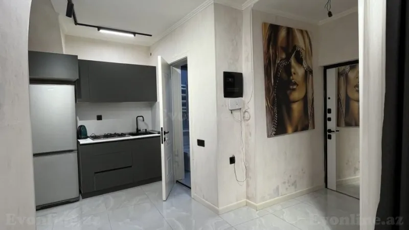 Satılır 3 otaqlı Mənzil Köhnə tikili 60 m² Sahil m. - şəkil 2