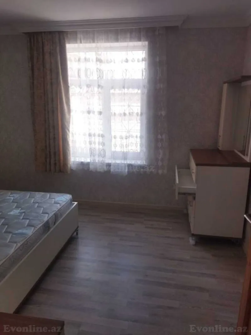 Kirayə verilir 2 otaqlı Mənzil Köhnə tikili 70 m² İnşaatçılar m. - şəkil 6