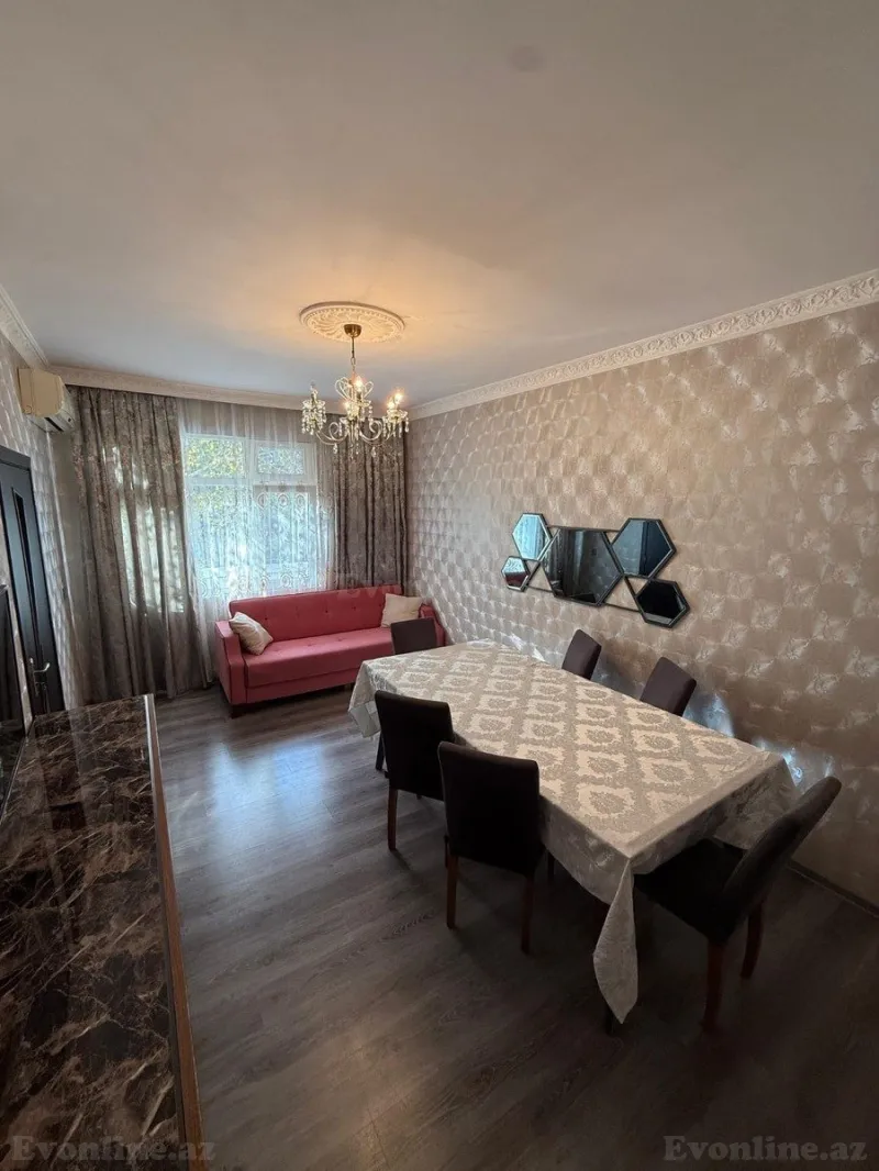 Satılır 3 otaqlı Mənzil Köhnə tikili 70 m² İnşaatçılar m.