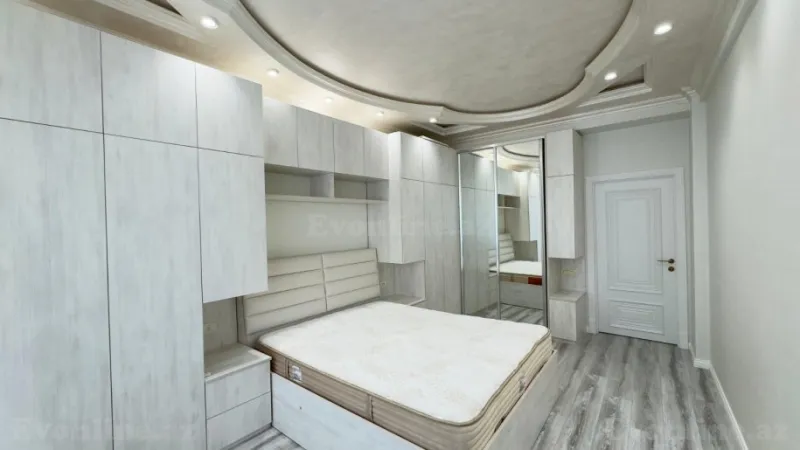 Satılır 4 otaqlı Mənzil Yeni tikili 145 m² Həzi Aslanov m. - şəkil 10