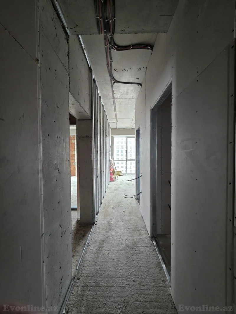 Satılır 4 otaqlı Mənzil Yeni tikili 211.4 m² Səbail r. - şəkil 11