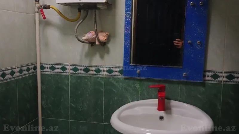 Satılır 3 otaqlı Mənzil Köhnə tikili 70 m² Suraxanı r. - şəkil 4