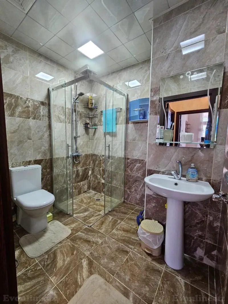 Kirayə verilir 2 otaqlı Mənzil Yeni tikili 60 m² 8-ci mikrorayon - şəkil 12