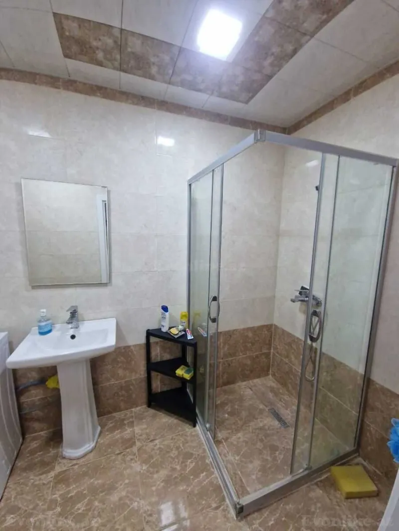 Kirayə verilir 2 otaqlı Mənzil Yeni tikili 70 m² Saray - şəkil 8