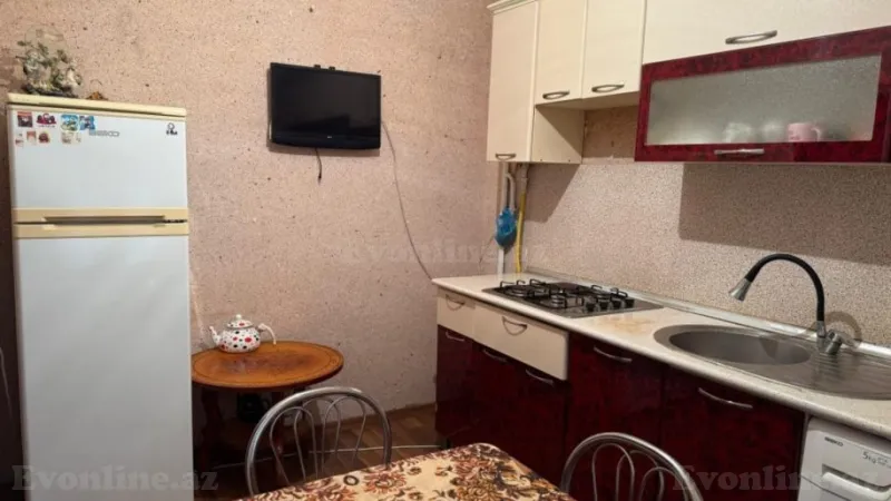 Satılır 3 otaqlı Mənzil Köhnə tikili 85 m² Nərimanov r. - şəkil 16