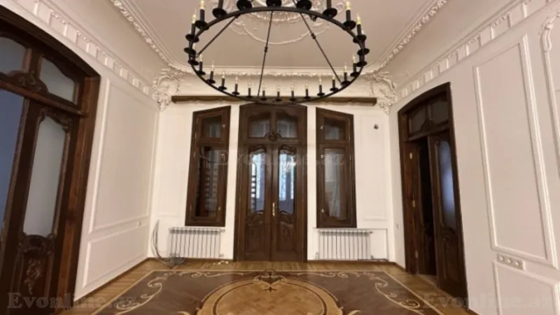 Kirayə verilir Ofis 200 m² 28 May m. - şəkil 2