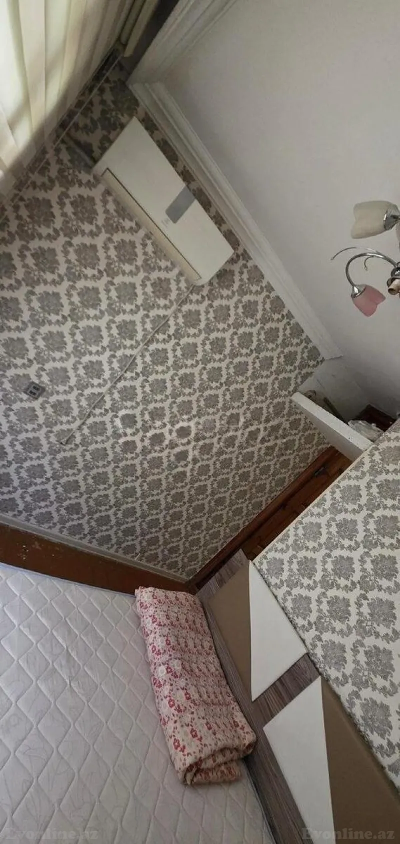 Kirayə verilir 2 otaqlı Mənzil Köhnə tikili 30 m² Neftçilər m. - şəkil 4