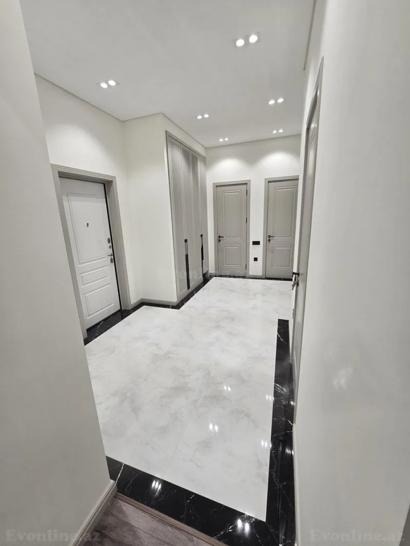 Kirayə verilir 3 otaqlı Mənzil Yeni tikili 120 m² Gənclik m. - şəkil 17