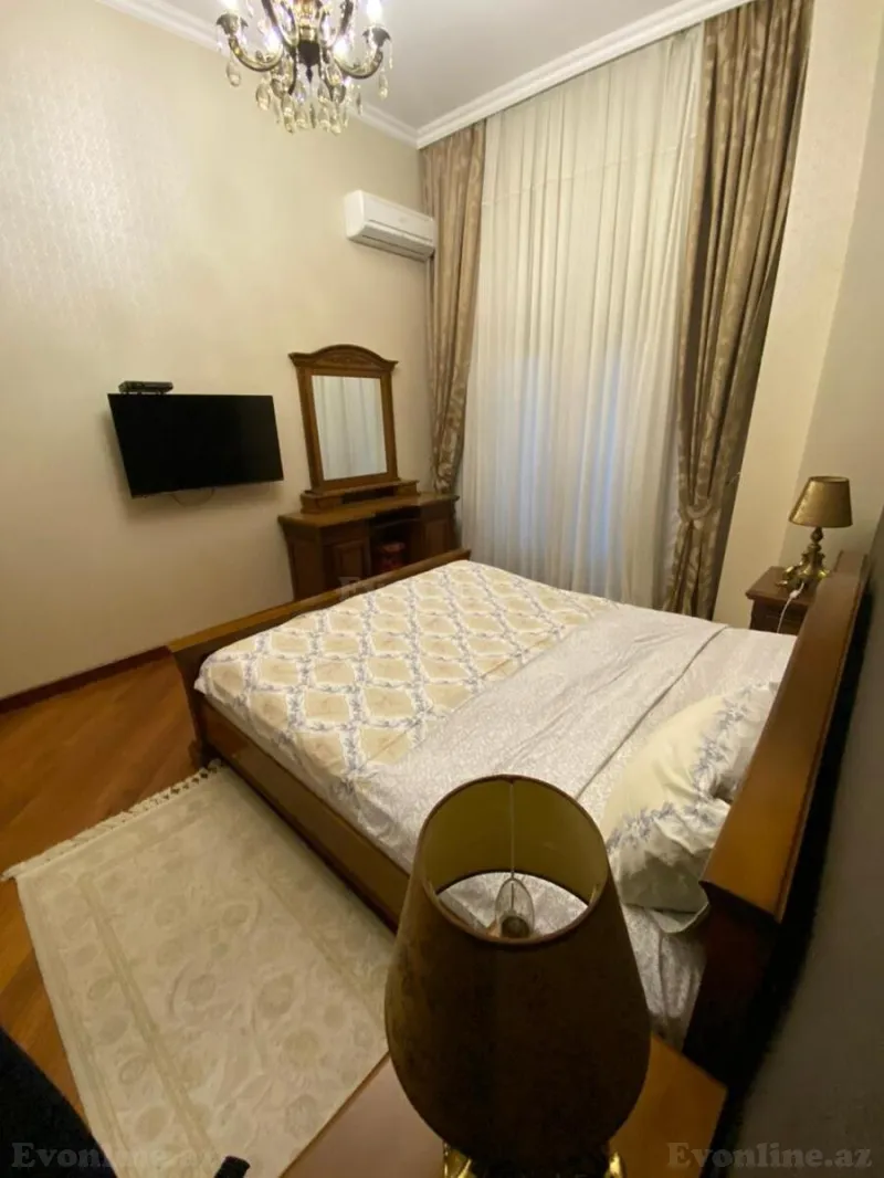 Kirayə verilir 2 otaqlı Mənzil Yeni tikili 70 m² İçərişəhər m. - şəkil 6