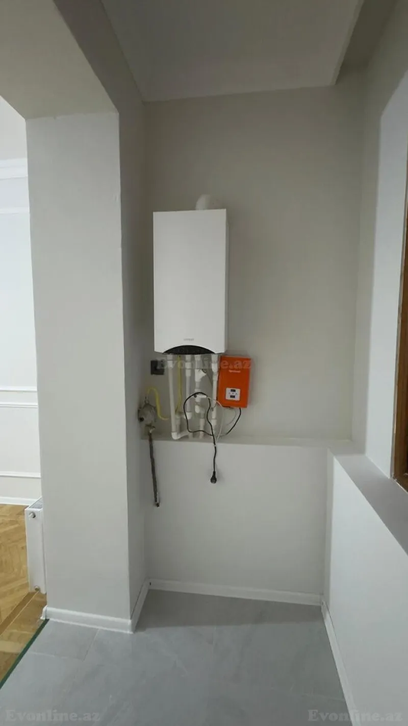 Satılır 2 otaqlı Mənzil Köhnə tikili 50 m² Nərimanov r. - şəkil 10