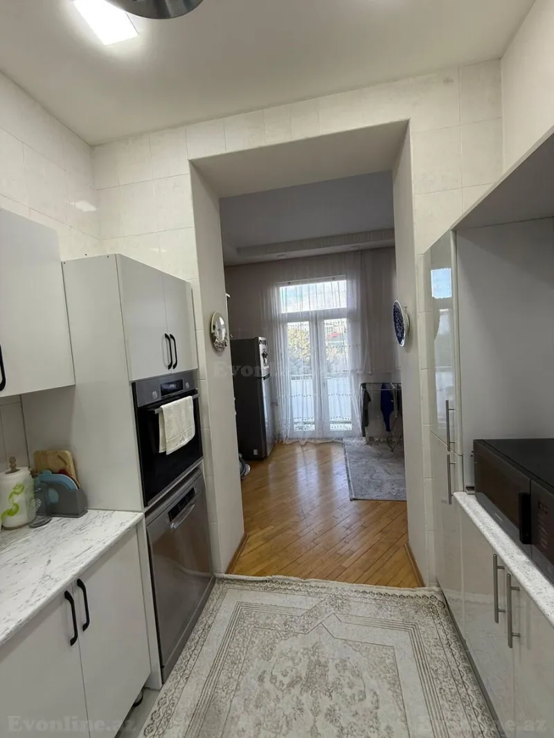 Kirayə verilir 3 otaqlı Mənzil Köhnə tikili 120 m² İçərişəhər m. - şəkil 24