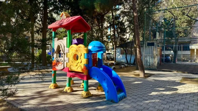 Satılır 3 otaqlı Mənzil Köhnə tikili 85 m² 8-ci mikrorayon - şəkil 4