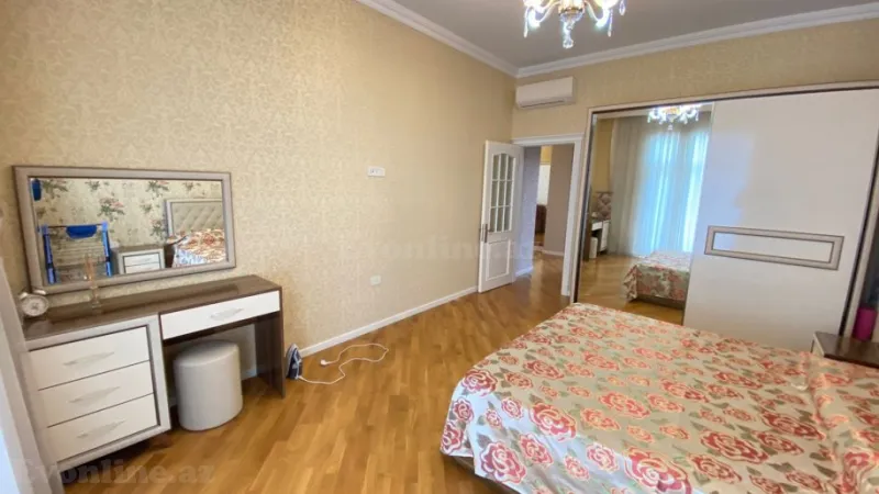 Kirayə verilir 2 otaqlı Mənzil Yeni tikili 95 m² Xətai m. - şəkil 4